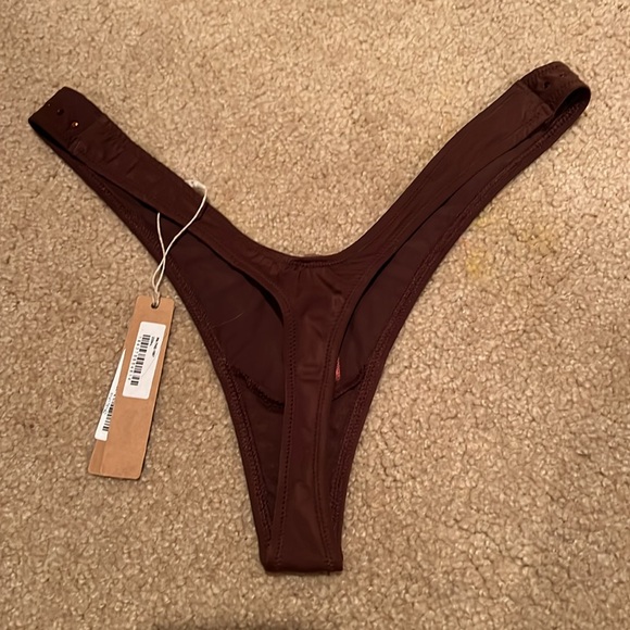 NWT Skims rhinestone thong sz Large Swim - Picture 5 of 6